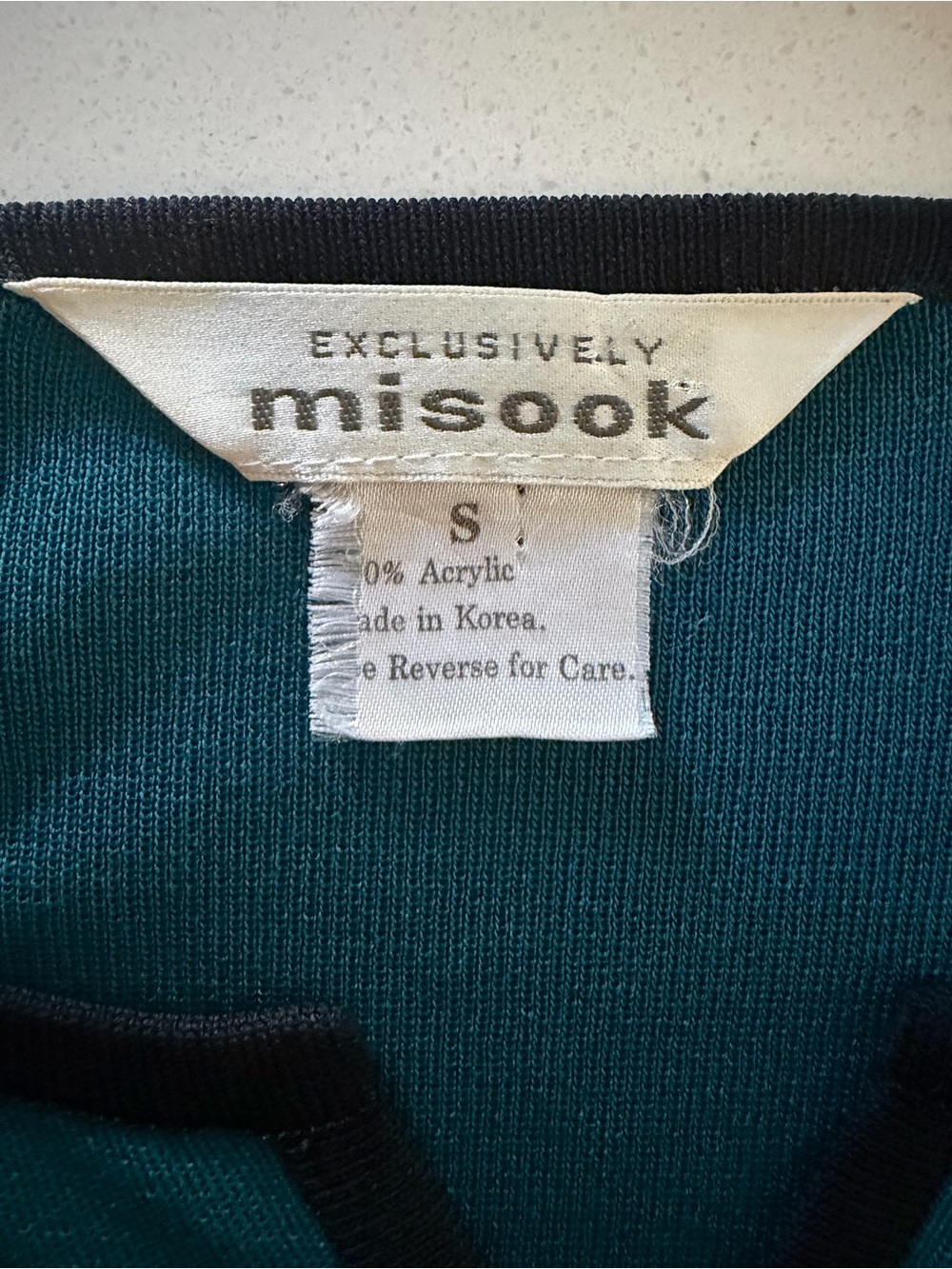 Exclusively Misook Womens Turquoise Black Trim Knit Tunic Top Size Small - Picture 4 of 5